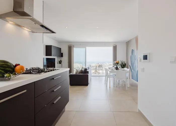 Fl9 Thelodge-sea View W Huge Terrace By Homely *